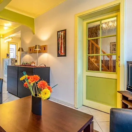 Amazing In W/ Wifi And 1 Bedrooms Hébergement de vacances