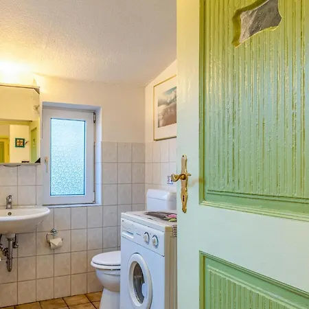 Hébergement de vacances Amazing In W/ Wifi And 1 Bedrooms *